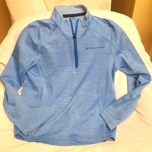 Kids Vineyard Vines performance quarter zip, size medium